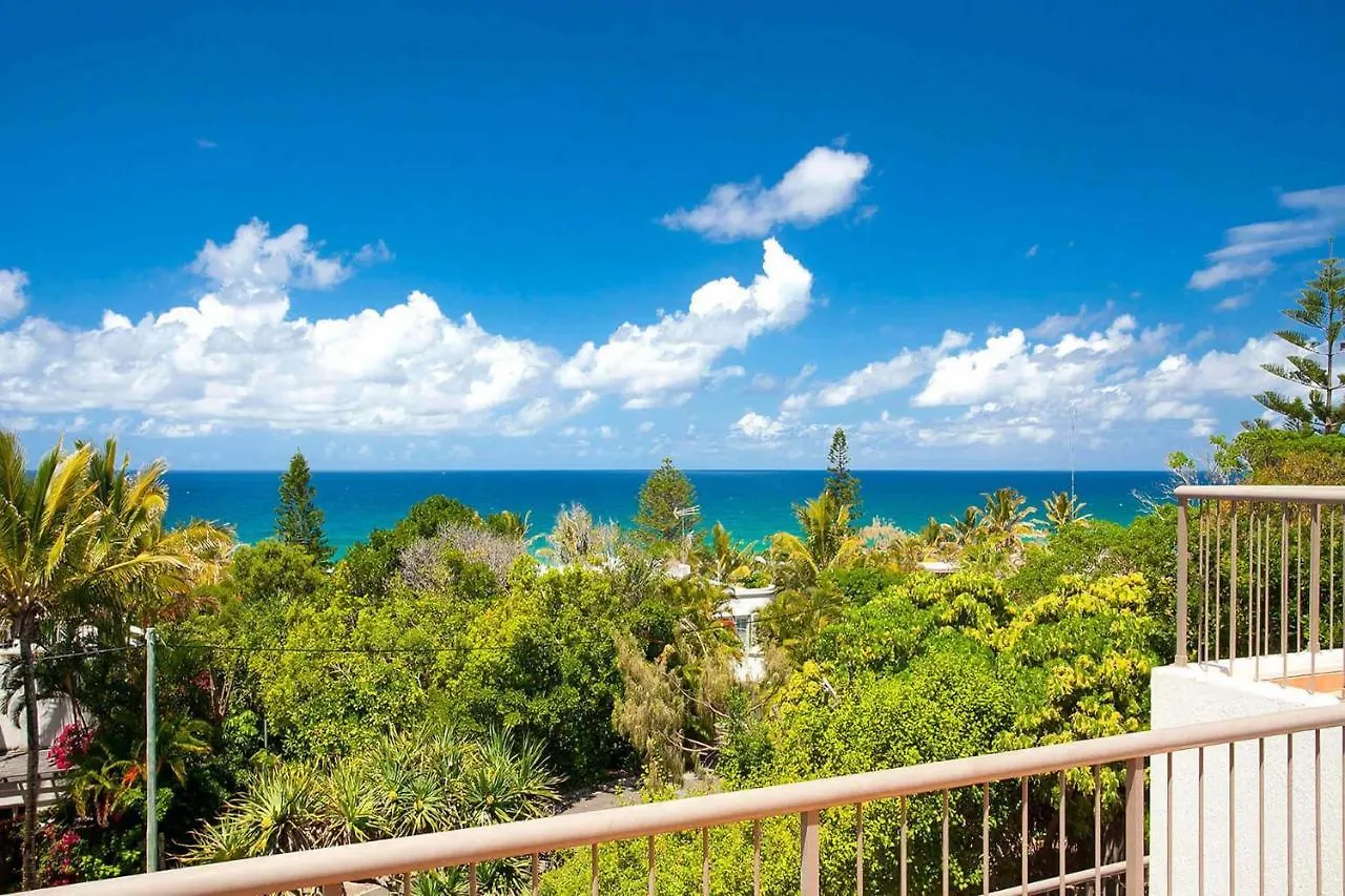 Ocean Terraces Split Level Apartment At The Beach Саншайн-Бич